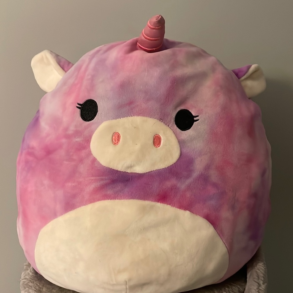Unicorn squishmallow 🦄